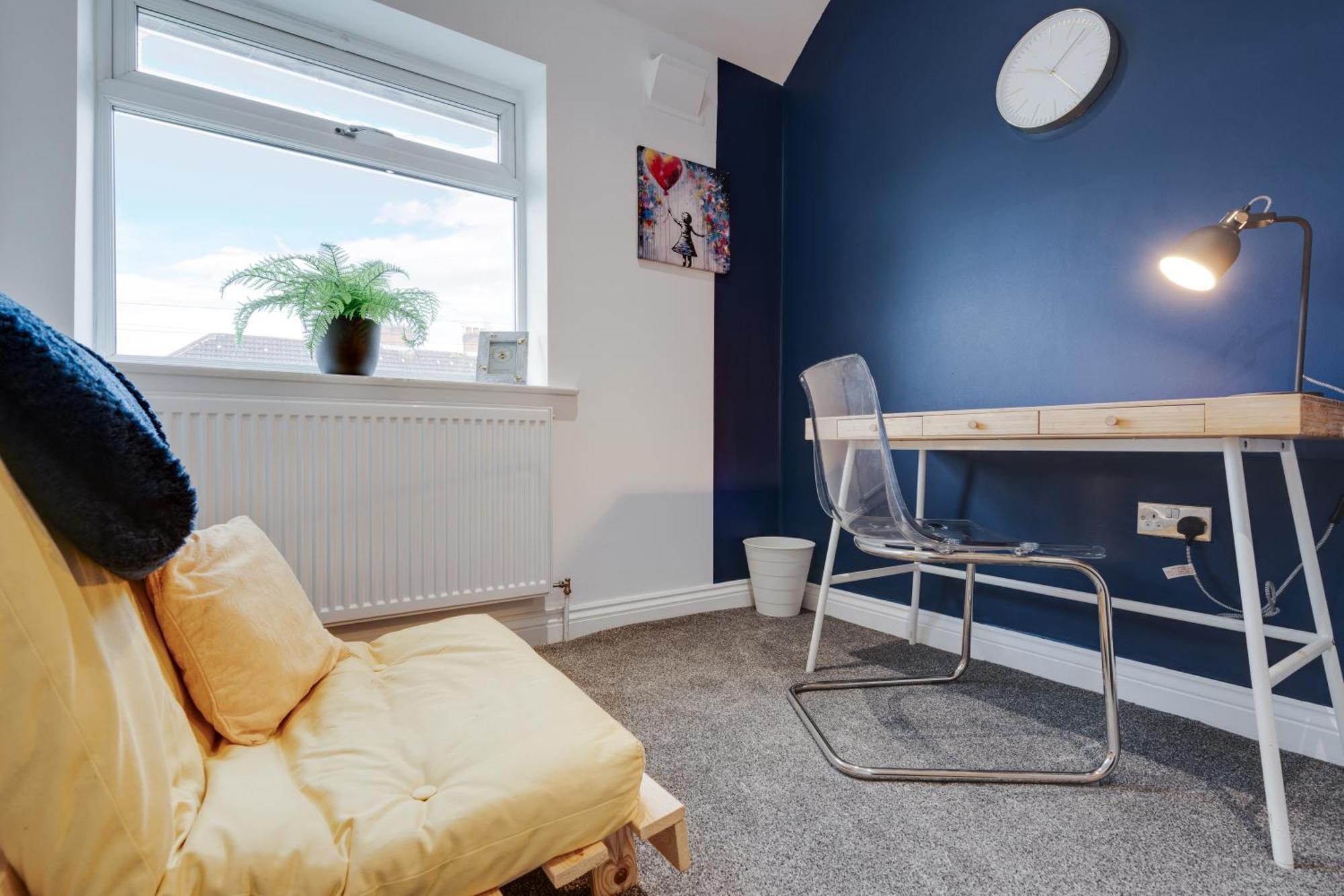 Vila Shawe House - 10 Minute Mcr Airport - Free Parking Wythenshawe Pokoj fotografie