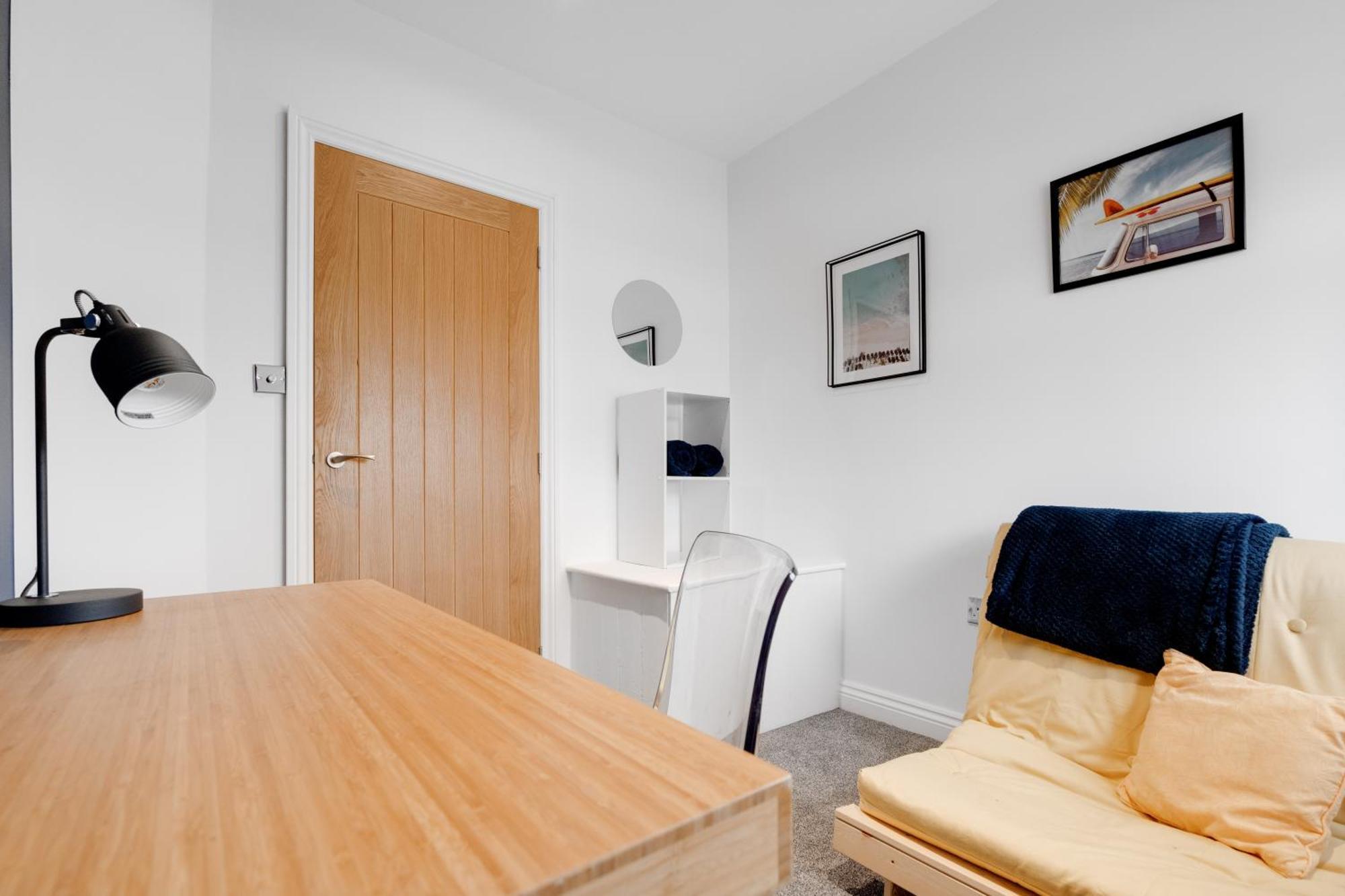 Vila Shawe House - 10 Minute Mcr Airport - Free Parking Wythenshawe Pokoj fotografie